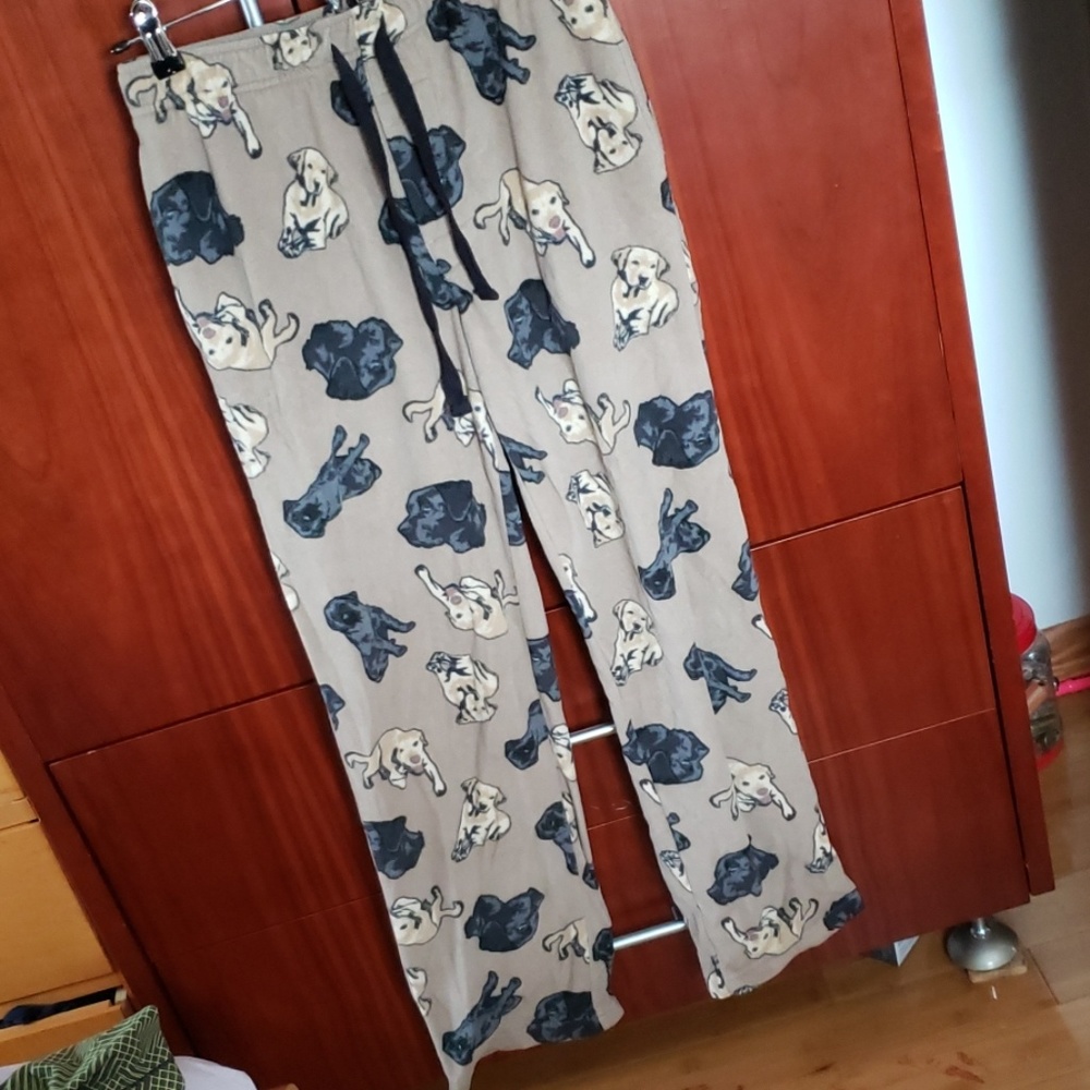 Croft&Barrow taupe tan labrador Shepherd dog print Non Piling fleece pants